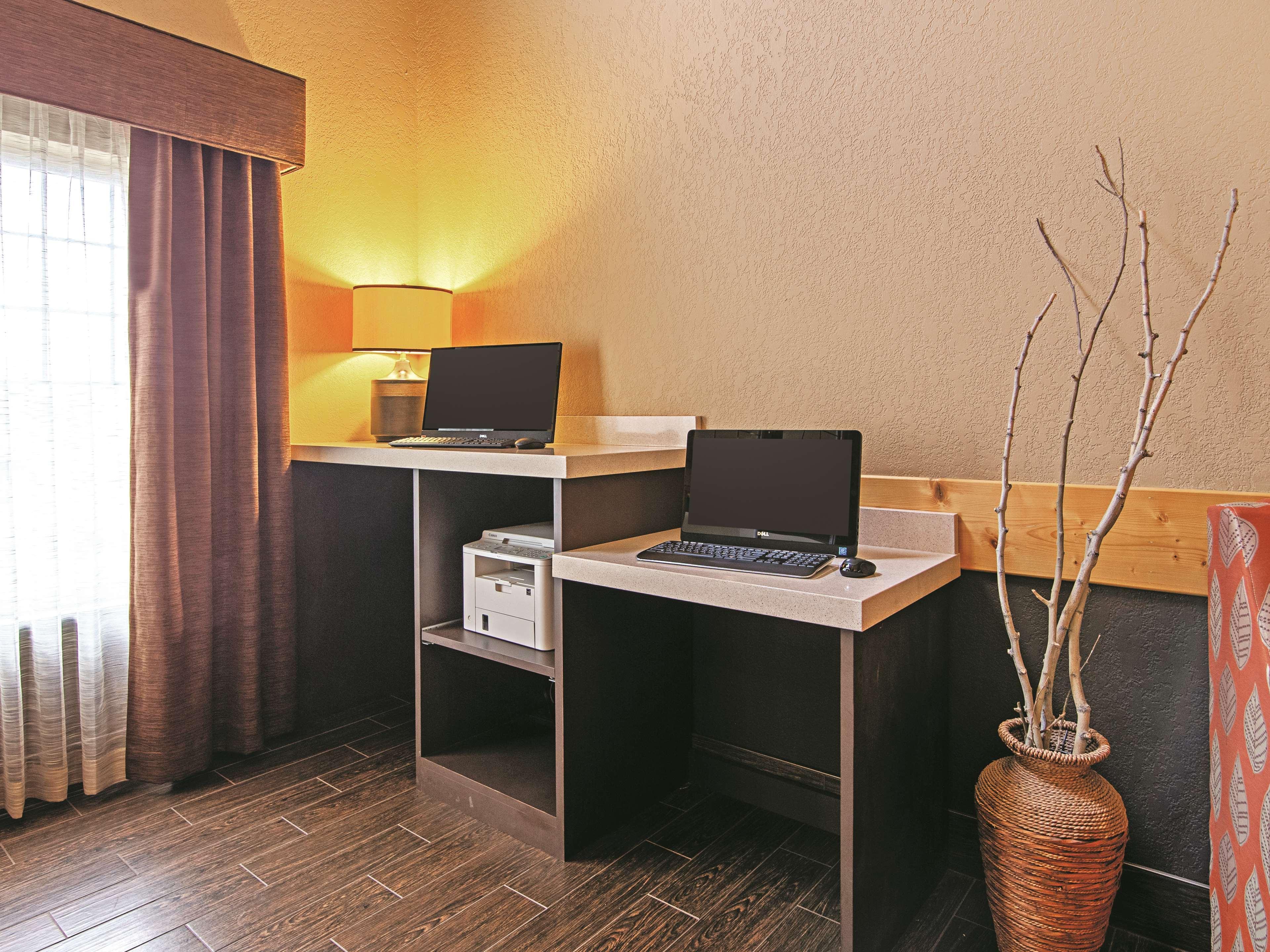 Best Western Plus Riverfront Hotel And Suites Great Falls Exteriör bild