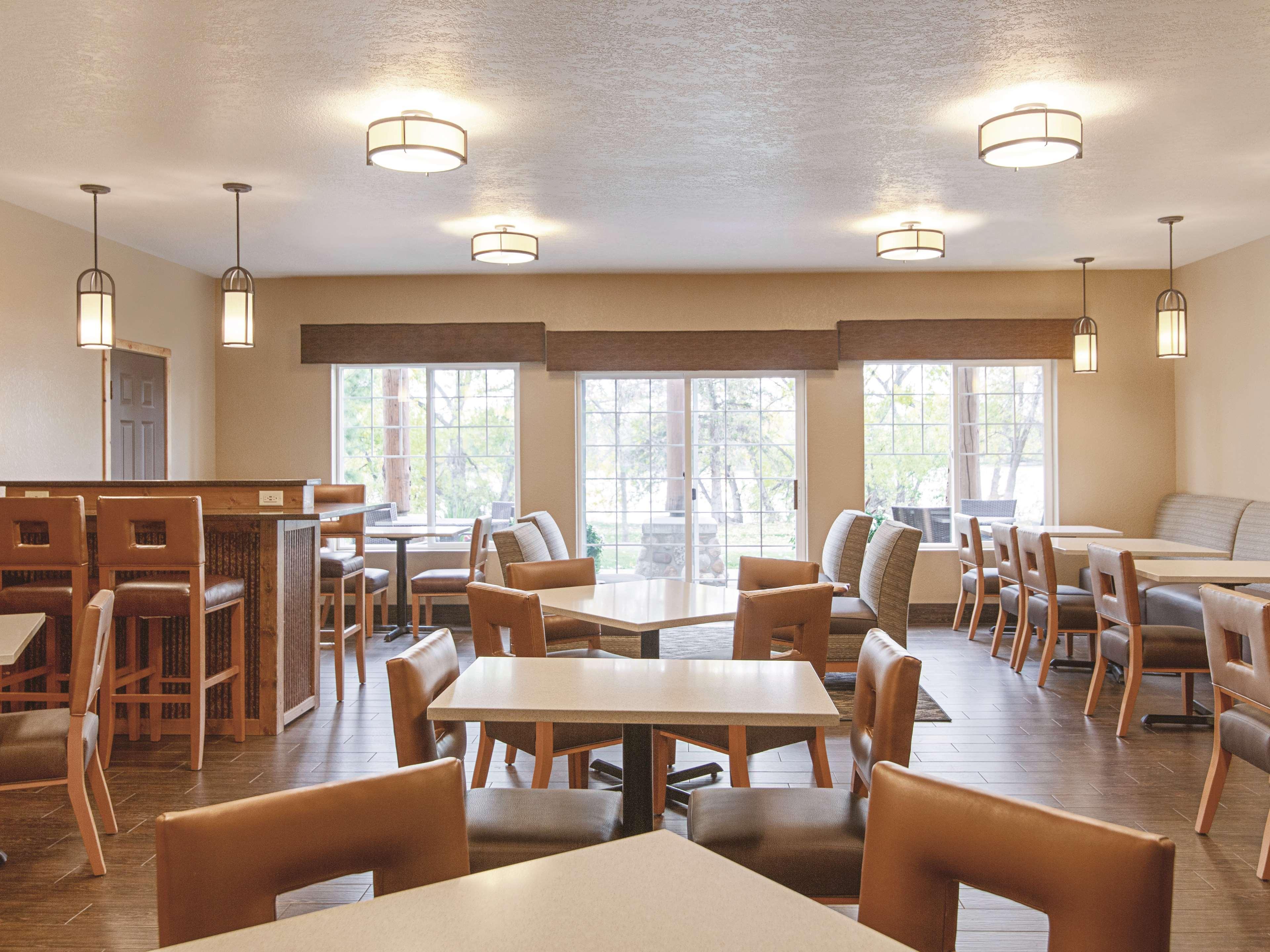 Best Western Plus Riverfront Hotel And Suites Great Falls Exteriör bild